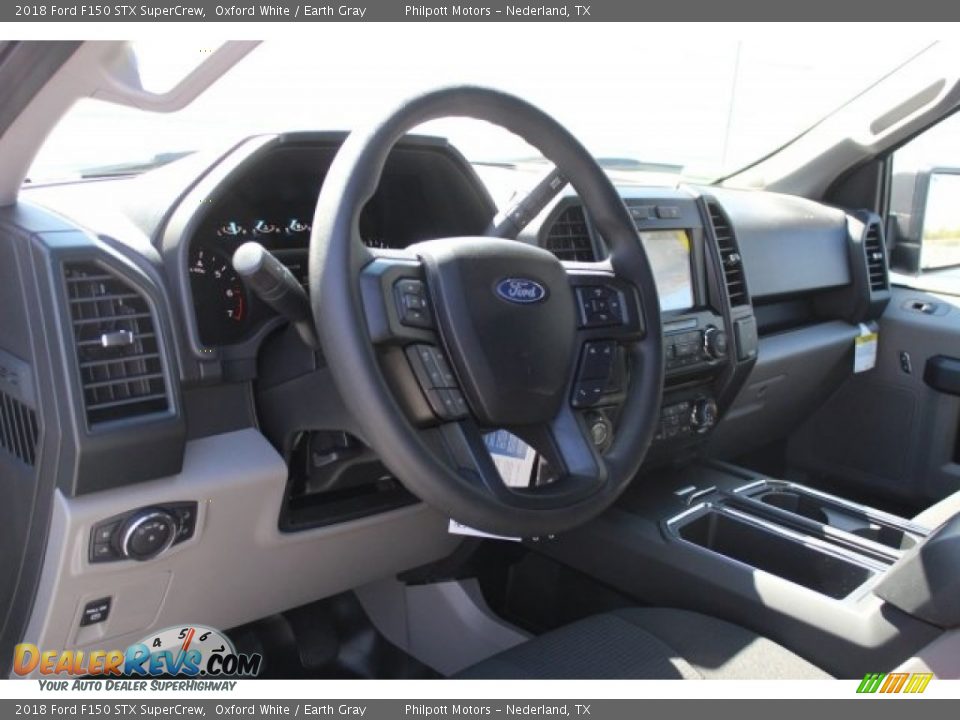 2018 Ford F150 STX SuperCrew Oxford White / Earth Gray Photo #11