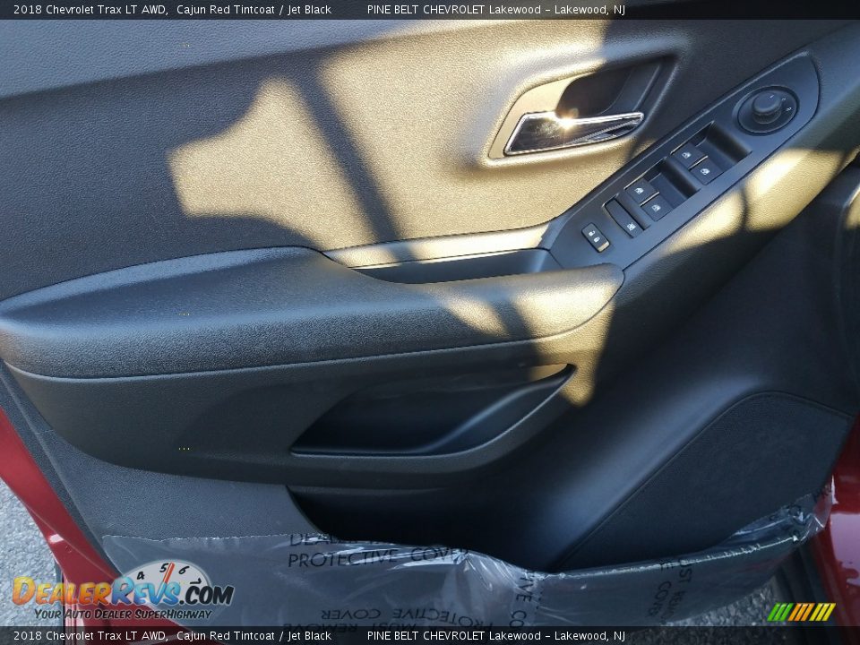 2018 Chevrolet Trax LT AWD Cajun Red Tintcoat / Jet Black Photo #8