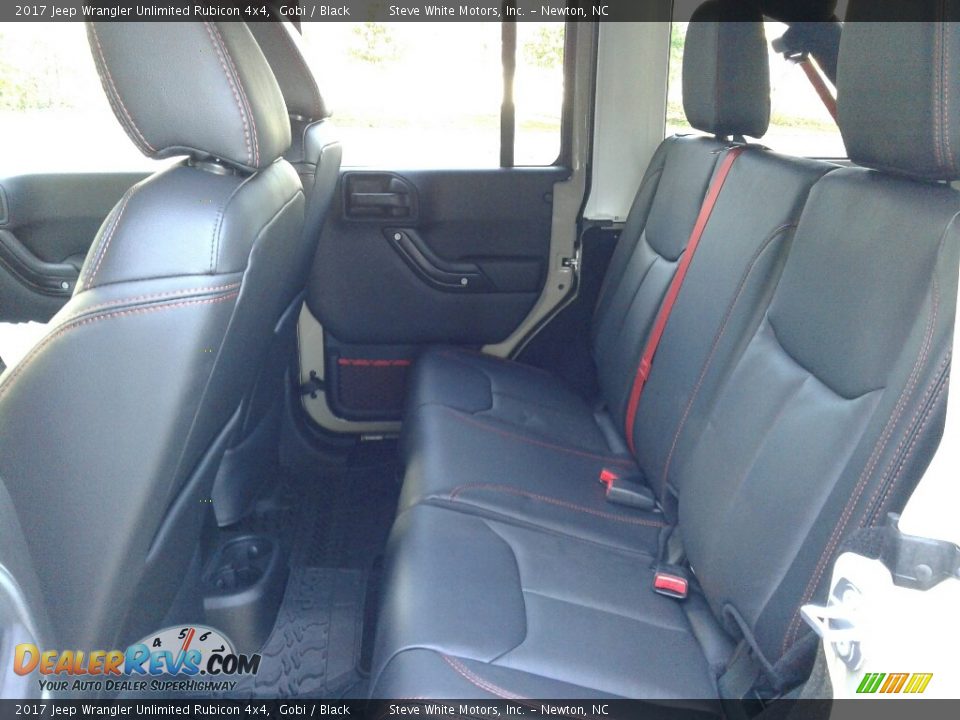 2017 Jeep Wrangler Unlimited Rubicon 4x4 Gobi / Black Photo #10