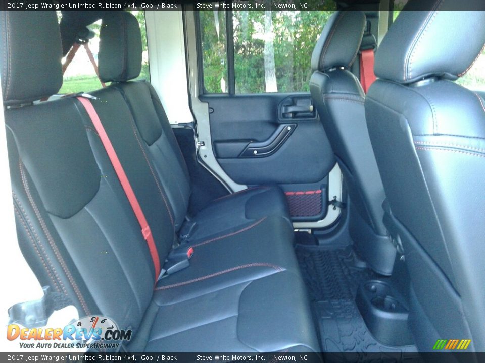 2017 Jeep Wrangler Unlimited Rubicon 4x4 Gobi / Black Photo #12
