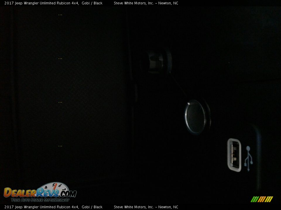2017 Jeep Wrangler Unlimited Rubicon 4x4 Gobi / Black Photo #27