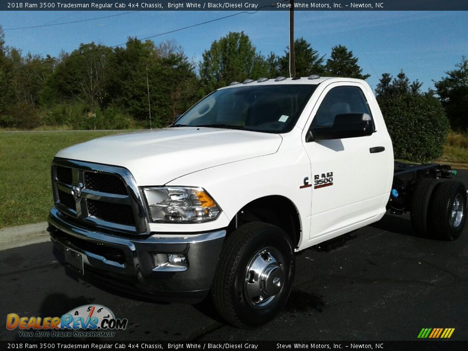 2018 Ram 3500 Tradesman Regular Cab 4x4 Chassis Bright White / Black/Diesel Gray Photo #2