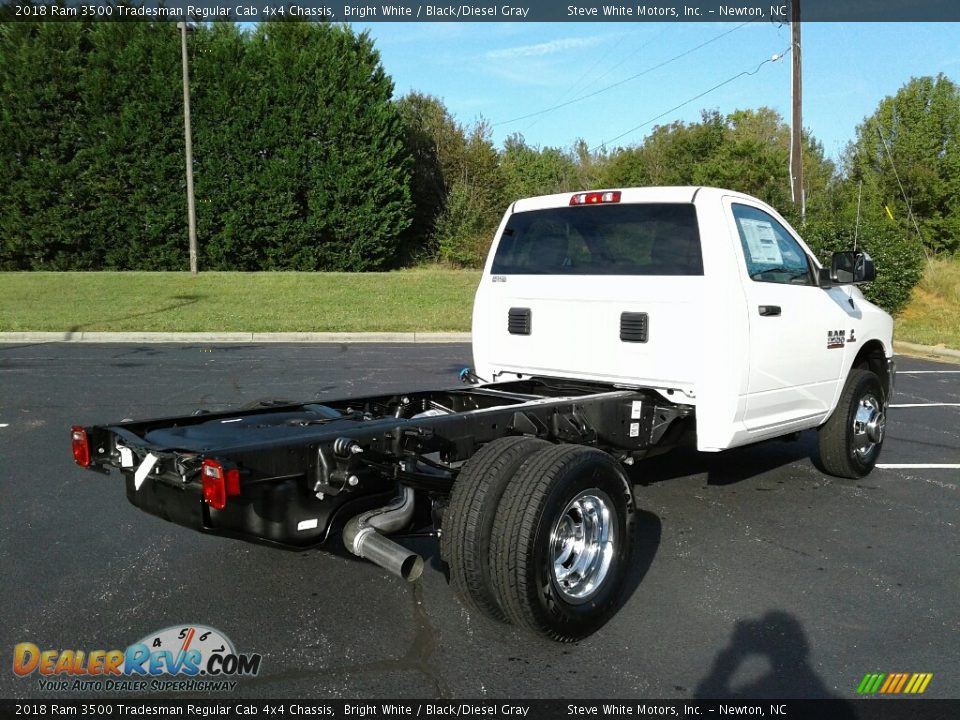 2018 Ram 3500 Tradesman Regular Cab 4x4 Chassis Bright White / Black/Diesel Gray Photo #7
