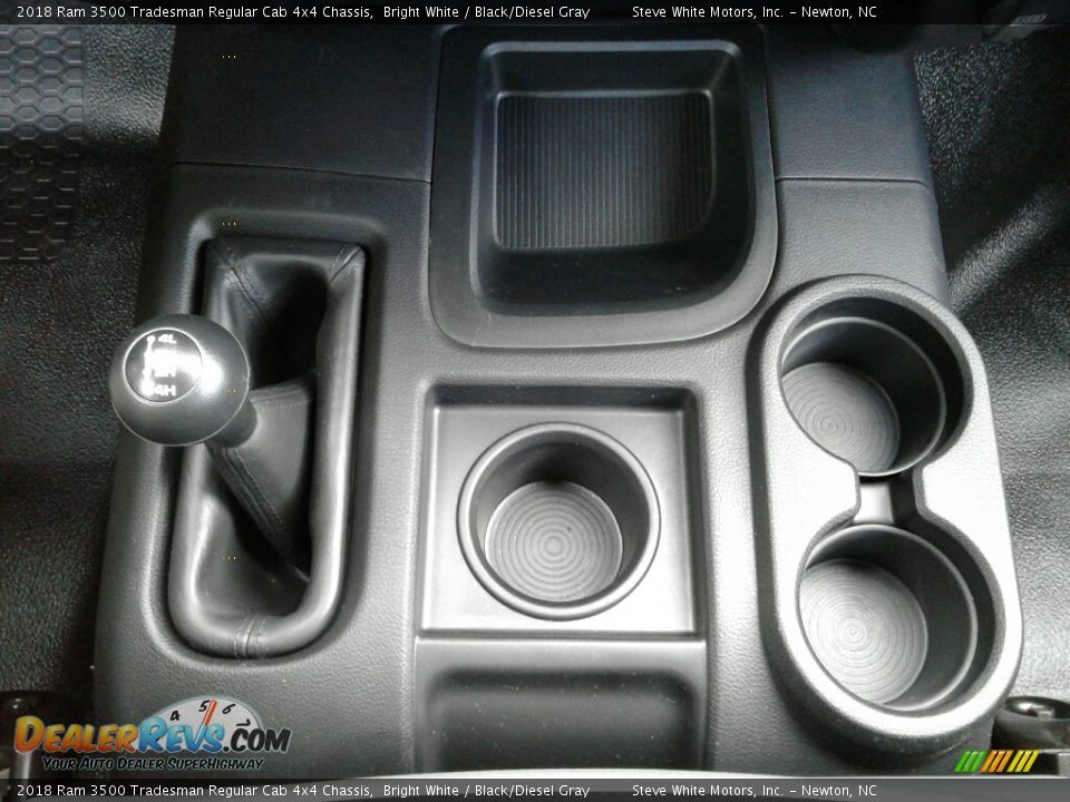 2018 Ram 3500 Tradesman Regular Cab 4x4 Chassis Bright White / Black/Diesel Gray Photo #18