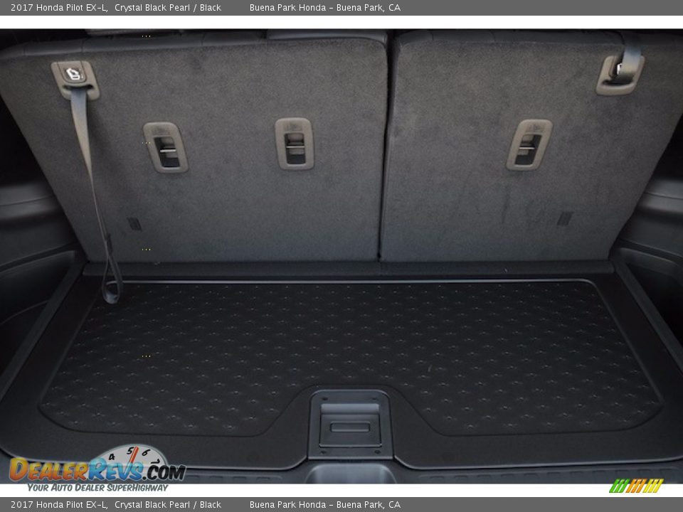 2017 Honda Pilot EX-L Crystal Black Pearl / Black Photo #17