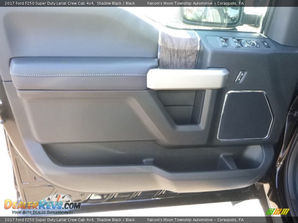 2017 Ford F250 Super Duty Lariat Crew Cab 4x4 Shadow Black / Black Photo #11