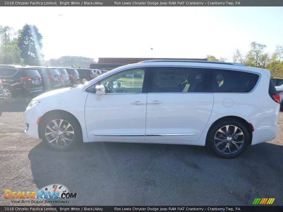 2018 Chrysler Pacifica Limited Bright White / Black/Alloy Photo #2