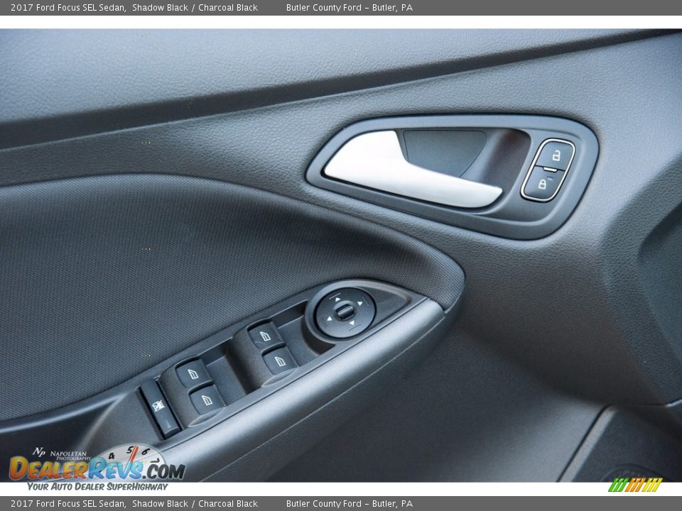 2017 Ford Focus SEL Sedan Shadow Black / Charcoal Black Photo #5