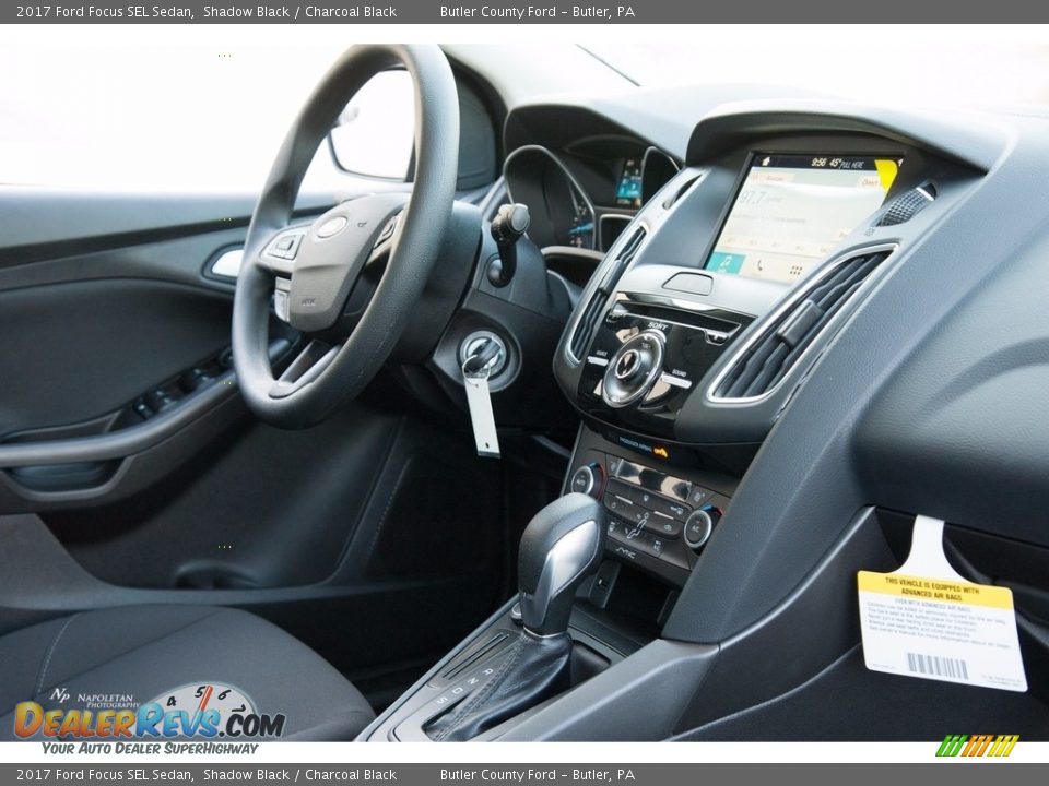 2017 Ford Focus SEL Sedan Shadow Black / Charcoal Black Photo #9