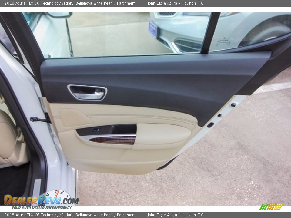 2018 Acura TLX V6 Technology Sedan Bellanova White Pearl / Parchment Photo #23