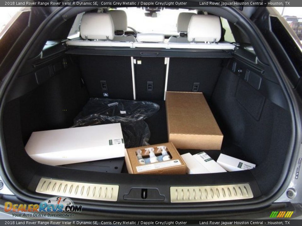 2018 Land Rover Range Rover Velar R Dynamic SE Corris Grey Metallic / Dapple Grey/Light Oyster Photo #16