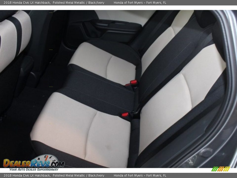 2018 Honda Civic LX Hatchback Polished Metal Metallic / Black/Ivory Photo #21
