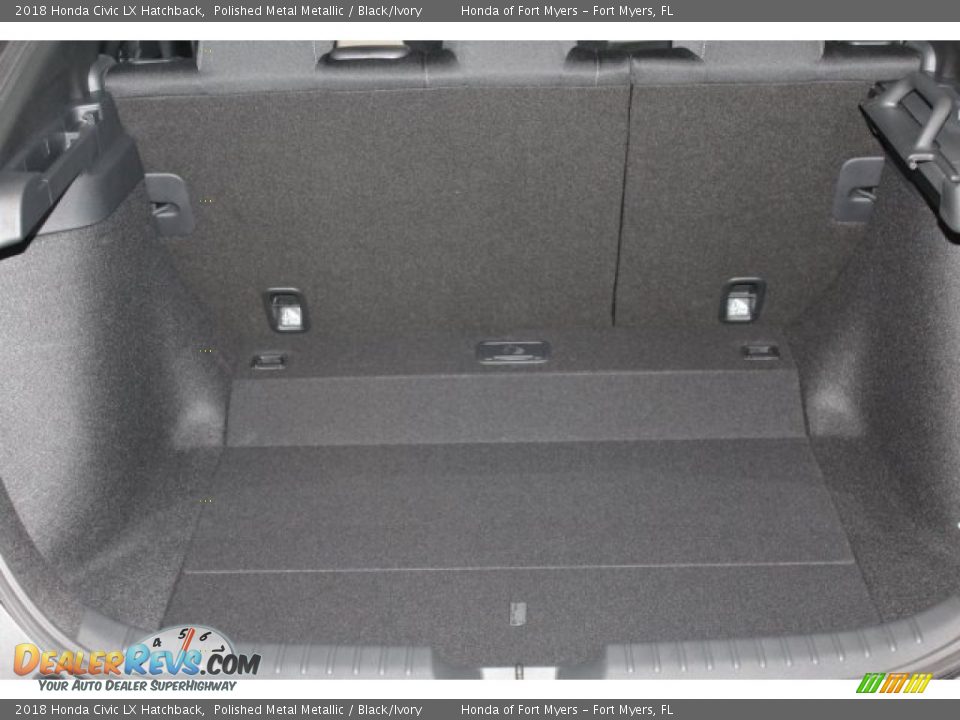 2018 Honda Civic LX Hatchback Polished Metal Metallic / Black/Ivory Photo #22