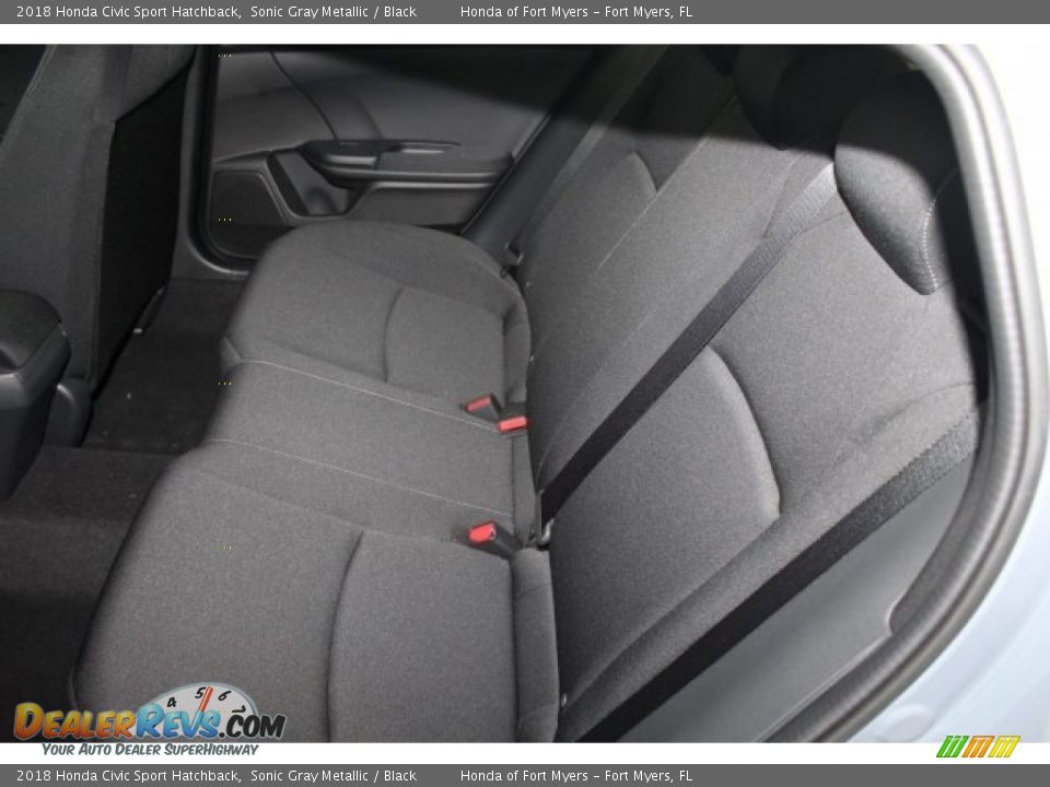2018 Honda Civic Sport Hatchback Sonic Gray Metallic / Black Photo #21
