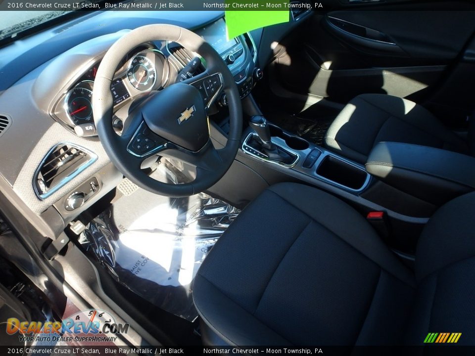 2016 Chevrolet Cruze LT Sedan Blue Ray Metallic / Jet Black Photo #25