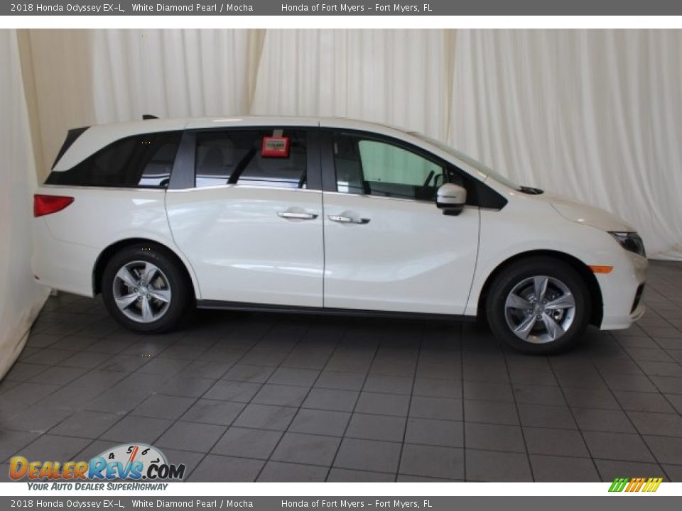 2018 Honda Odyssey EX-L White Diamond Pearl / Mocha Photo #3