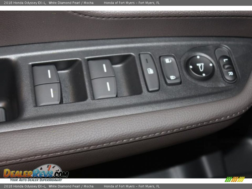 2018 Honda Odyssey EX-L White Diamond Pearl / Mocha Photo #11
