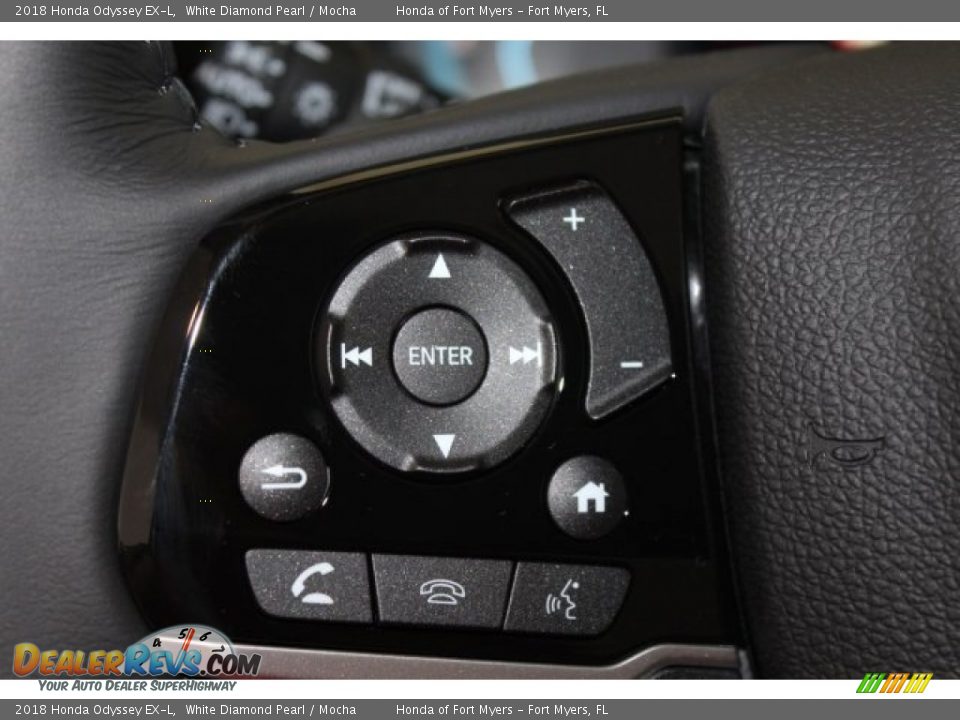 2018 Honda Odyssey EX-L White Diamond Pearl / Mocha Photo #15