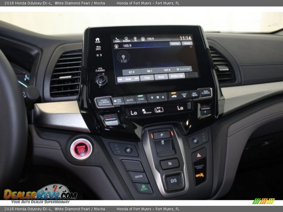 2018 Honda Odyssey EX-L White Diamond Pearl / Mocha Photo #17