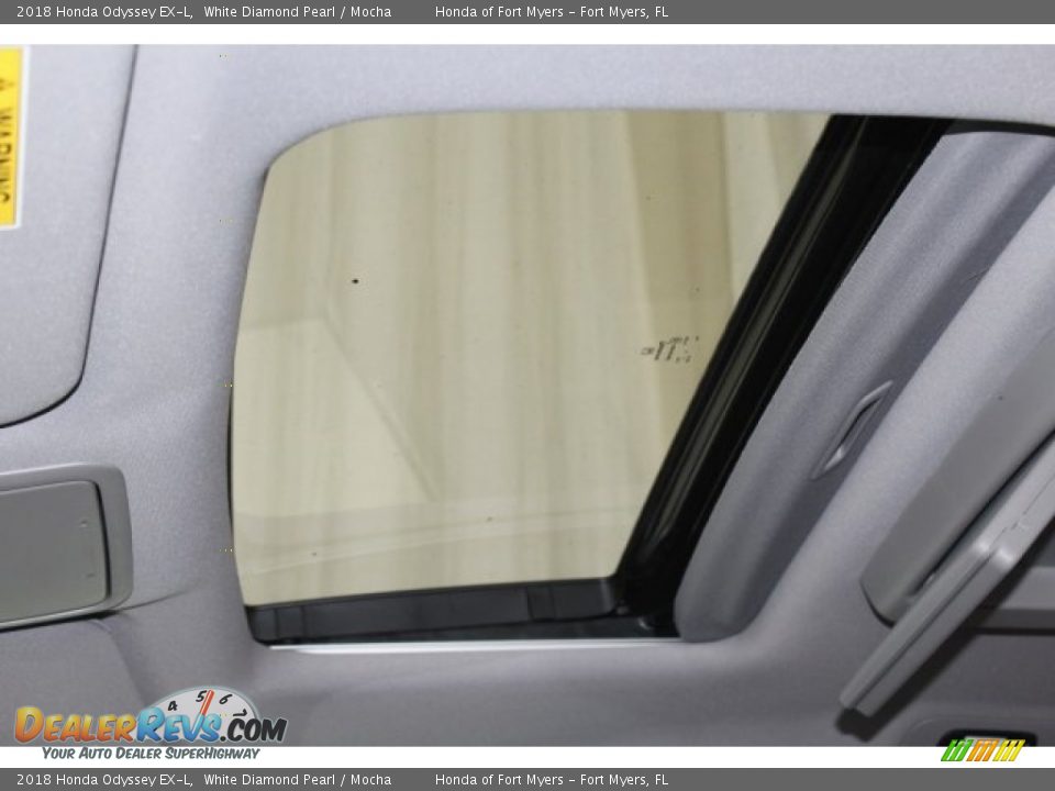 2018 Honda Odyssey EX-L White Diamond Pearl / Mocha Photo #22