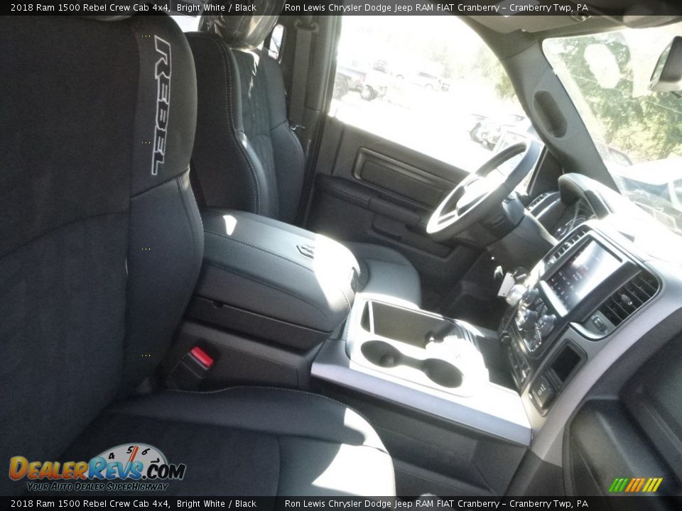 2018 Ram 1500 Rebel Crew Cab 4x4 Bright White / Black Photo #10