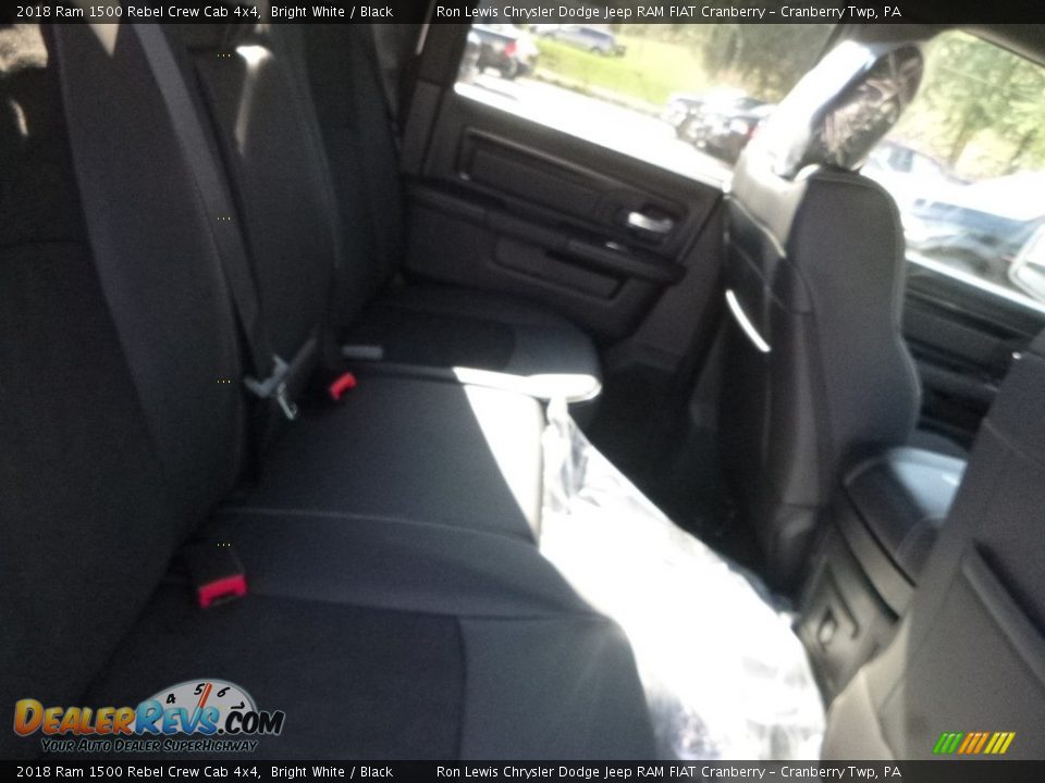 2018 Ram 1500 Rebel Crew Cab 4x4 Bright White / Black Photo #12