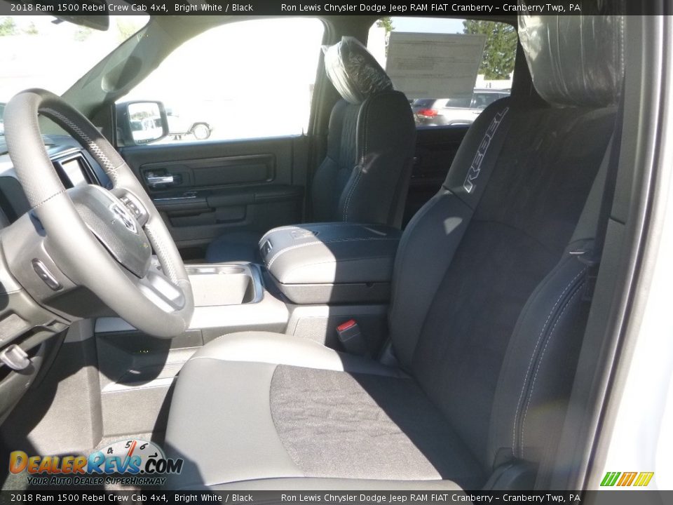 2018 Ram 1500 Rebel Crew Cab 4x4 Bright White / Black Photo #16
