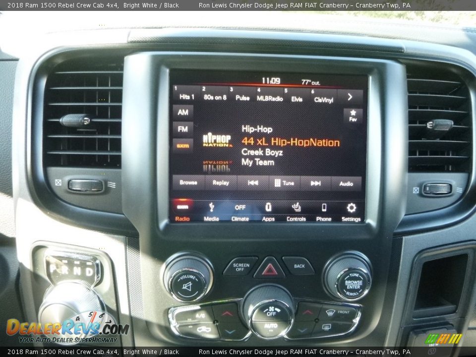 2018 Ram 1500 Rebel Crew Cab 4x4 Bright White / Black Photo #17