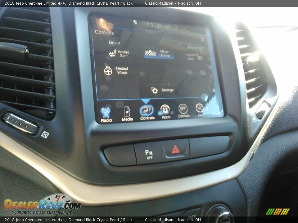 2018 Jeep Cherokee Limited 4x4 Diamond Black Crystal Pearl / Black Photo #7