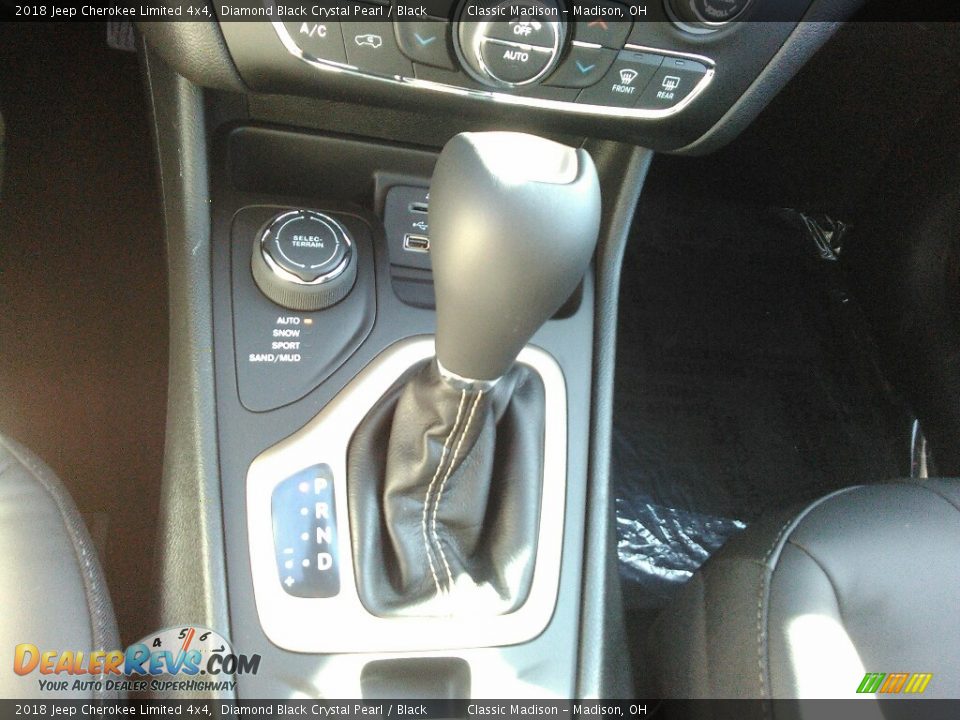 2018 Jeep Cherokee Limited 4x4 Diamond Black Crystal Pearl / Black Photo #9