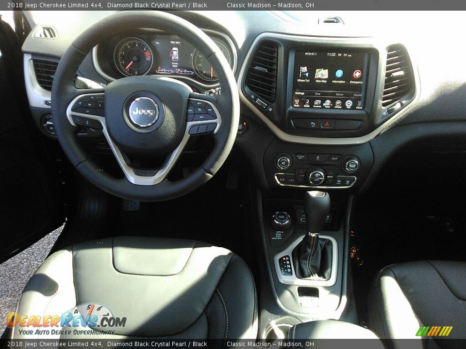 2018 Jeep Cherokee Limited 4x4 Diamond Black Crystal Pearl / Black Photo #10