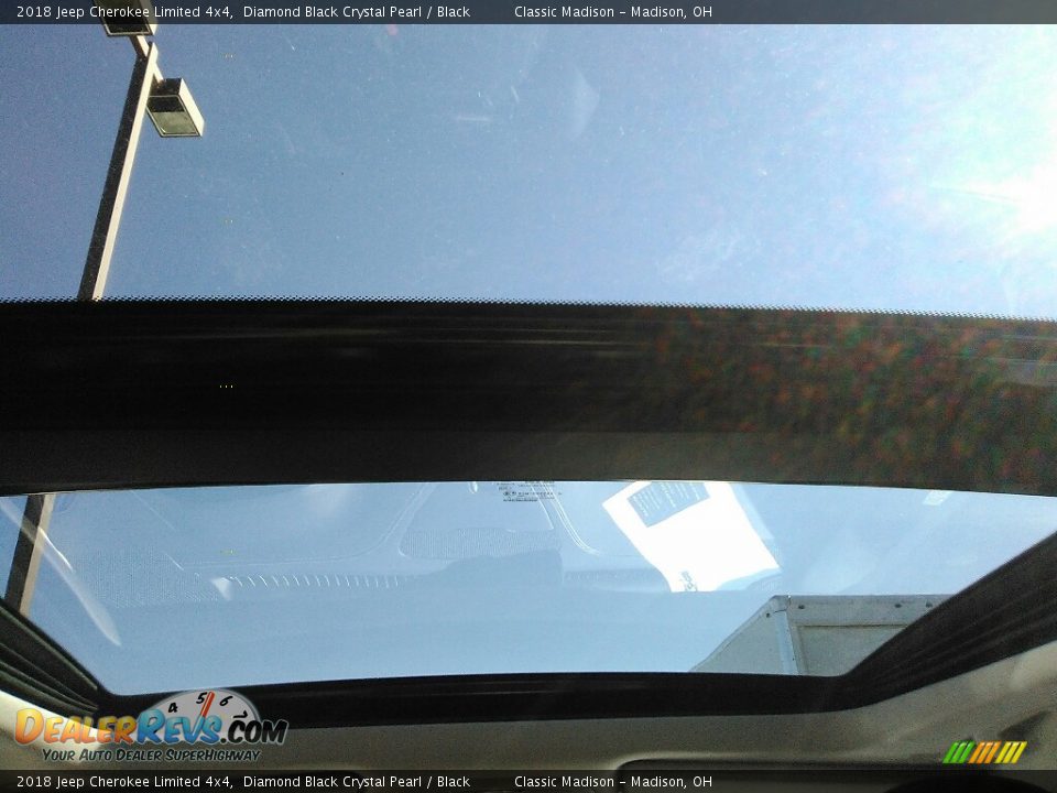 2018 Jeep Cherokee Limited 4x4 Diamond Black Crystal Pearl / Black Photo #11