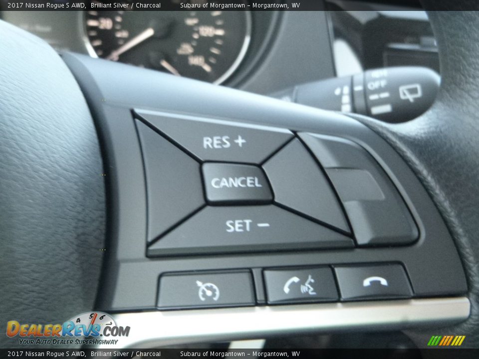 2017 Nissan Rogue S AWD Brilliant Silver / Charcoal Photo #18