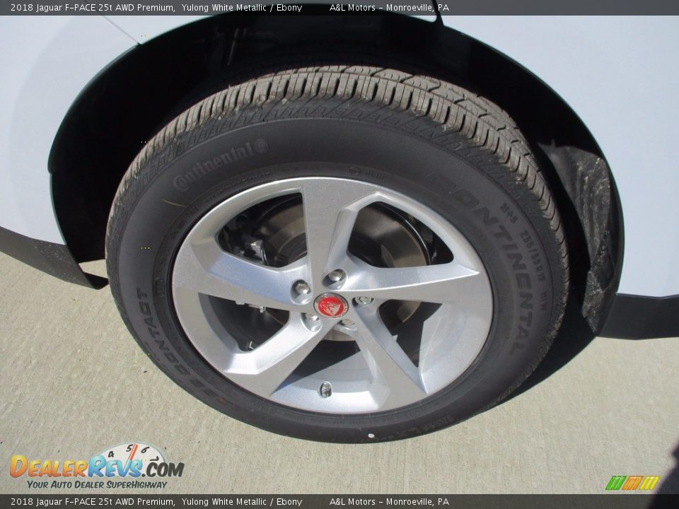 2018 Jaguar F-PACE 25t AWD Premium Yulong White Metallic / Ebony Photo #6