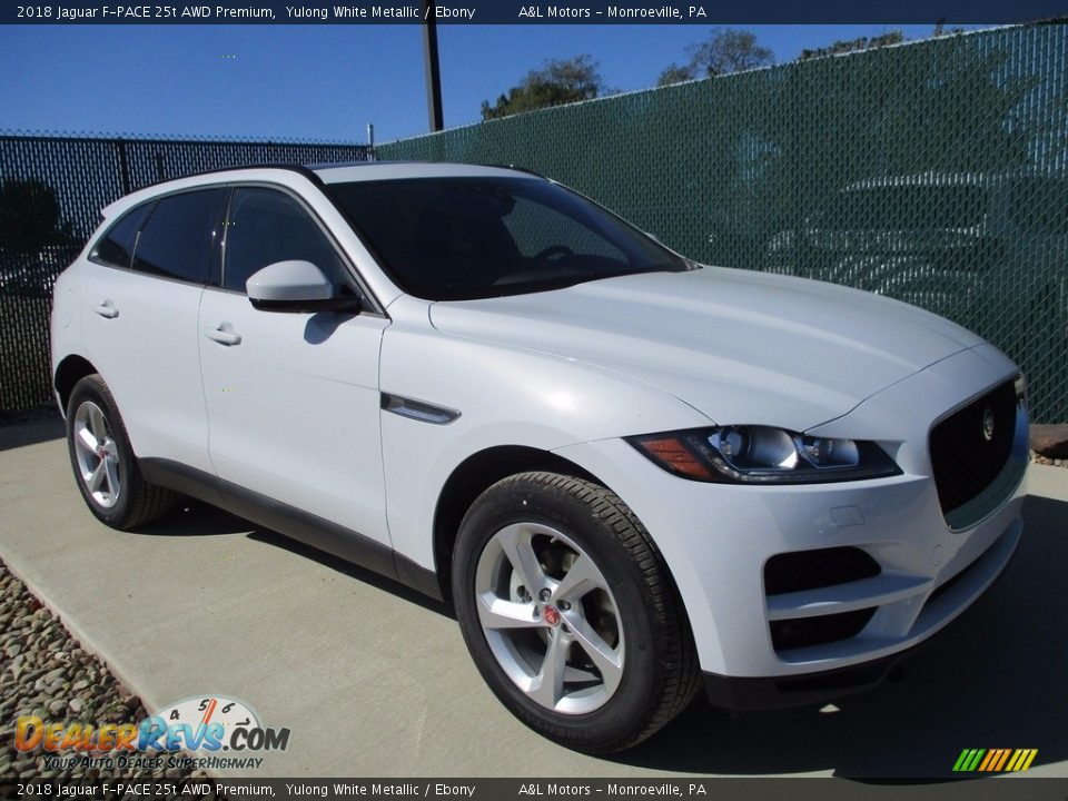 2018 Jaguar F-PACE 25t AWD Premium Yulong White Metallic / Ebony Photo #7