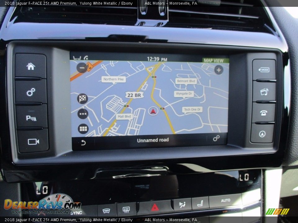 2018 Jaguar F-PACE 25t AWD Premium Yulong White Metallic / Ebony Photo #15