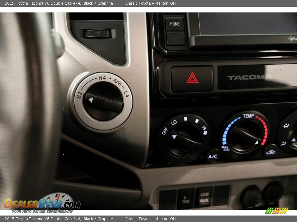 2015 Toyota Tacoma V6 Double Cab 4x4 Black / Graphite Photo #12