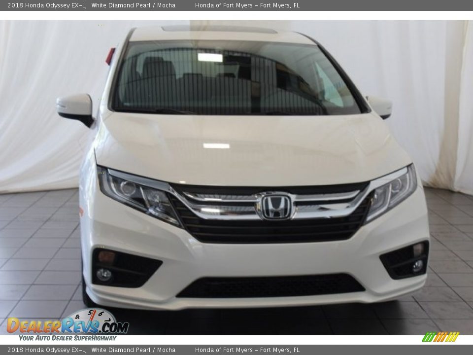 2018 Honda Odyssey EX-L White Diamond Pearl / Mocha Photo #4