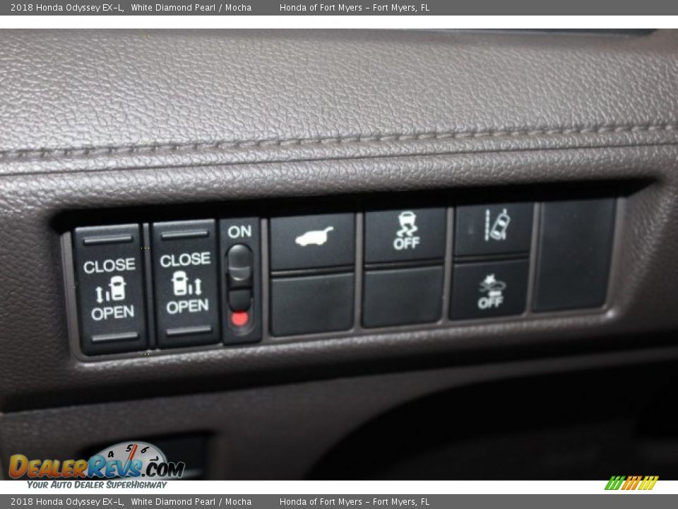 2018 Honda Odyssey EX-L White Diamond Pearl / Mocha Photo #12