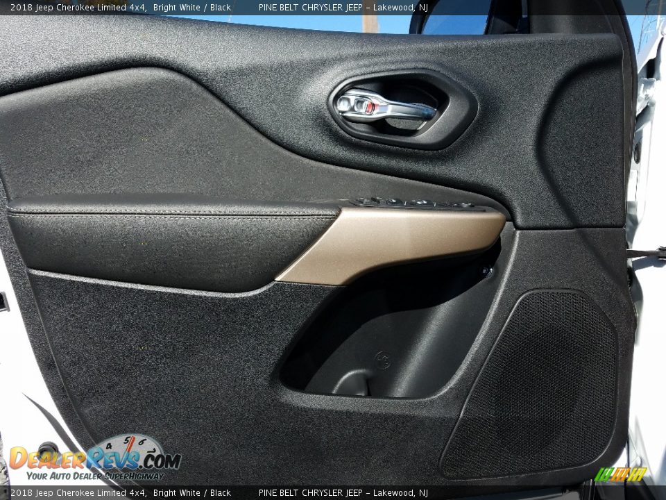 2018 Jeep Cherokee Limited 4x4 Bright White / Black Photo #6