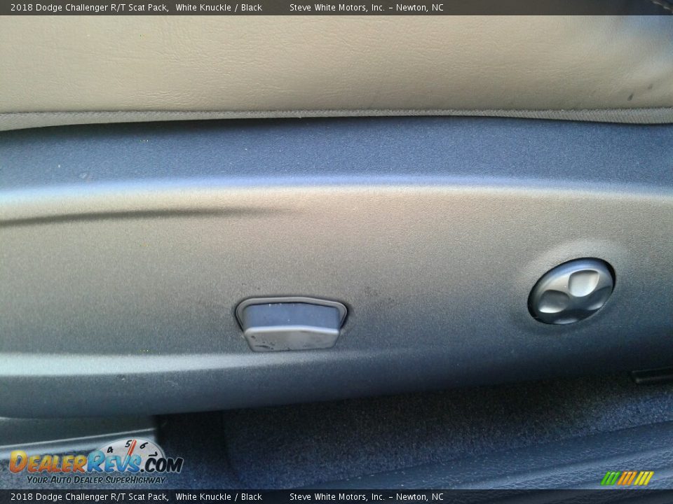 2018 Dodge Challenger R/T Scat Pack White Knuckle / Black Photo #30