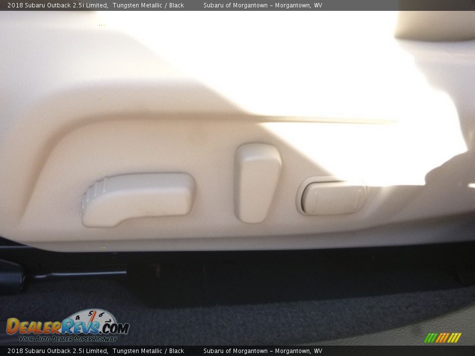 2018 Subaru Outback 2.5i Limited Tungsten Metallic / Black Photo #16