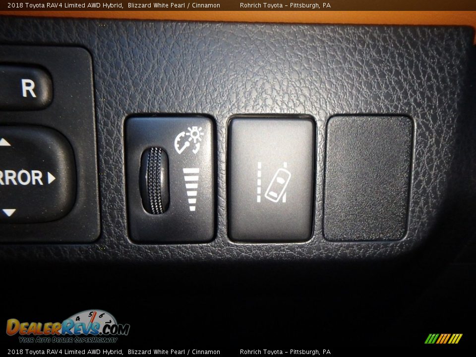 2018 Toyota RAV4 Limited AWD Hybrid Blizzard White Pearl / Cinnamon Photo #15