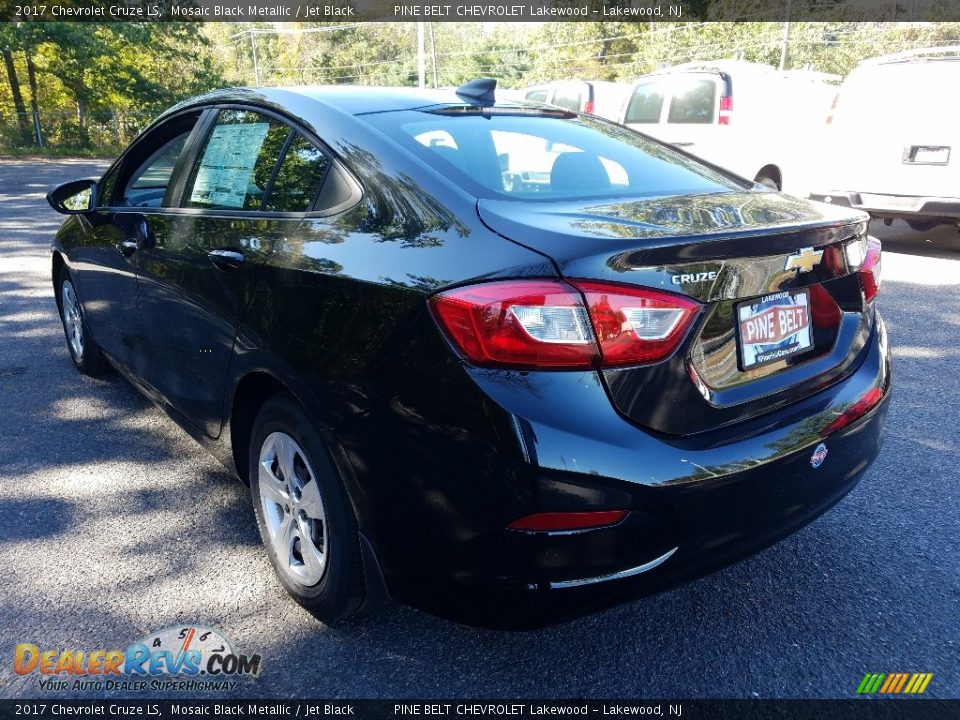 2017 Chevrolet Cruze LS Mosaic Black Metallic / Jet Black Photo #4