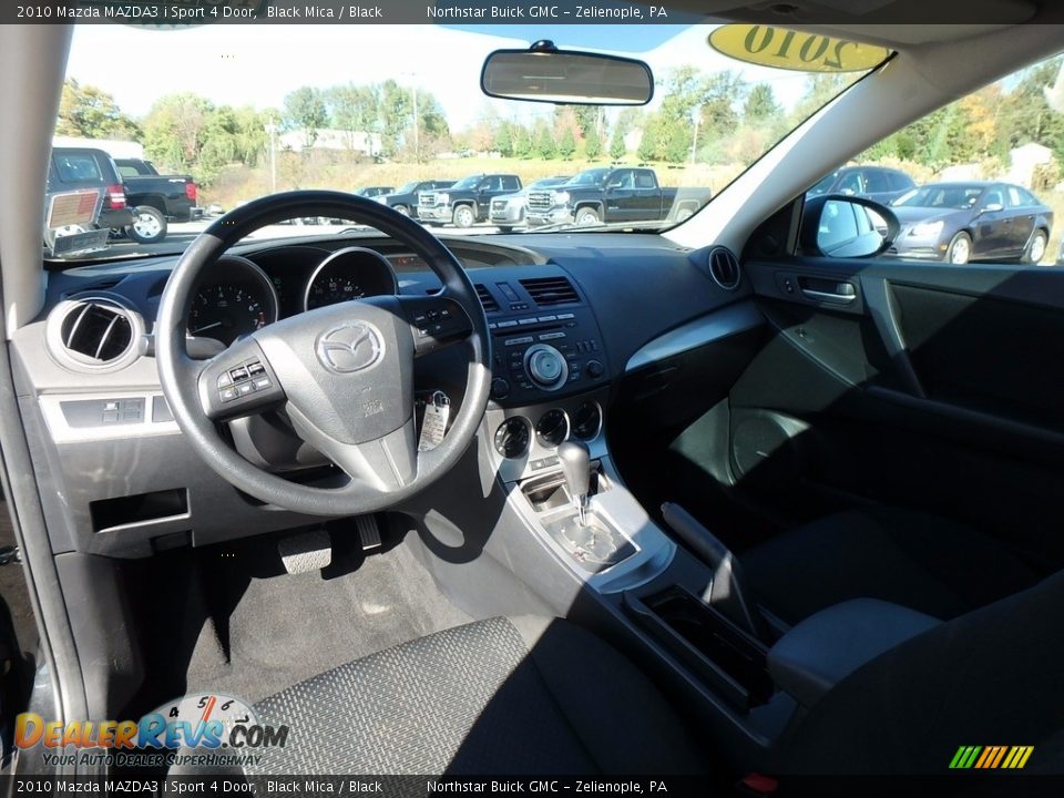 2010 Mazda MAZDA3 i Sport 4 Door Black Mica / Black Photo #17