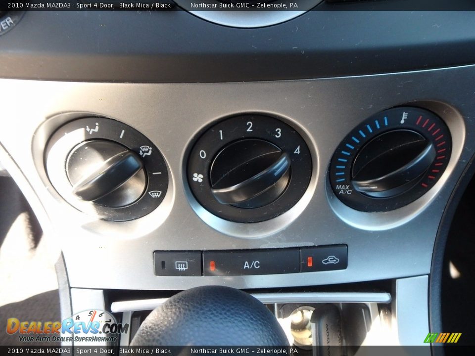 2010 Mazda MAZDA3 i Sport 4 Door Black Mica / Black Photo #27