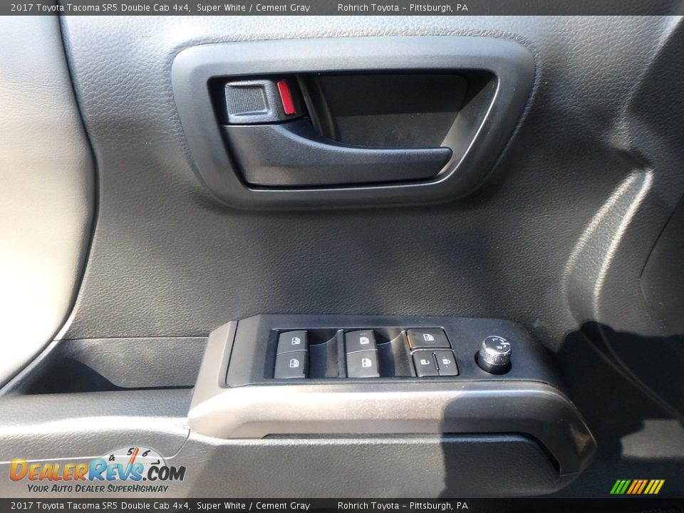 2017 Toyota Tacoma SR5 Double Cab 4x4 Super White / Cement Gray Photo #9