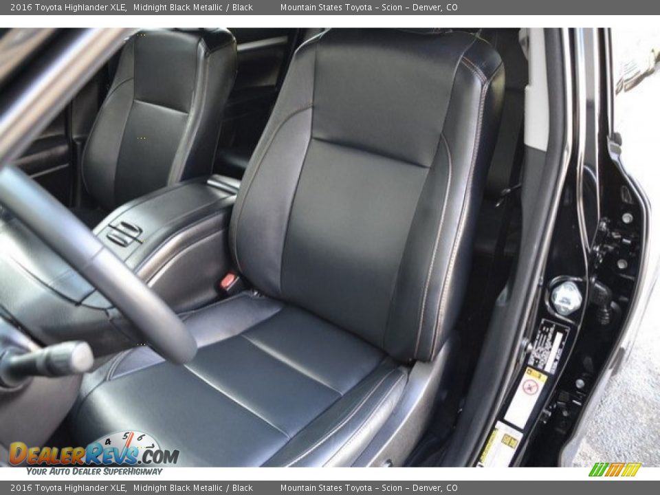 2016 Toyota Highlander XLE Midnight Black Metallic / Black Photo #12