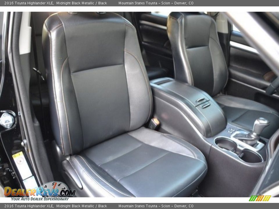 2016 Toyota Highlander XLE Midnight Black Metallic / Black Photo #19