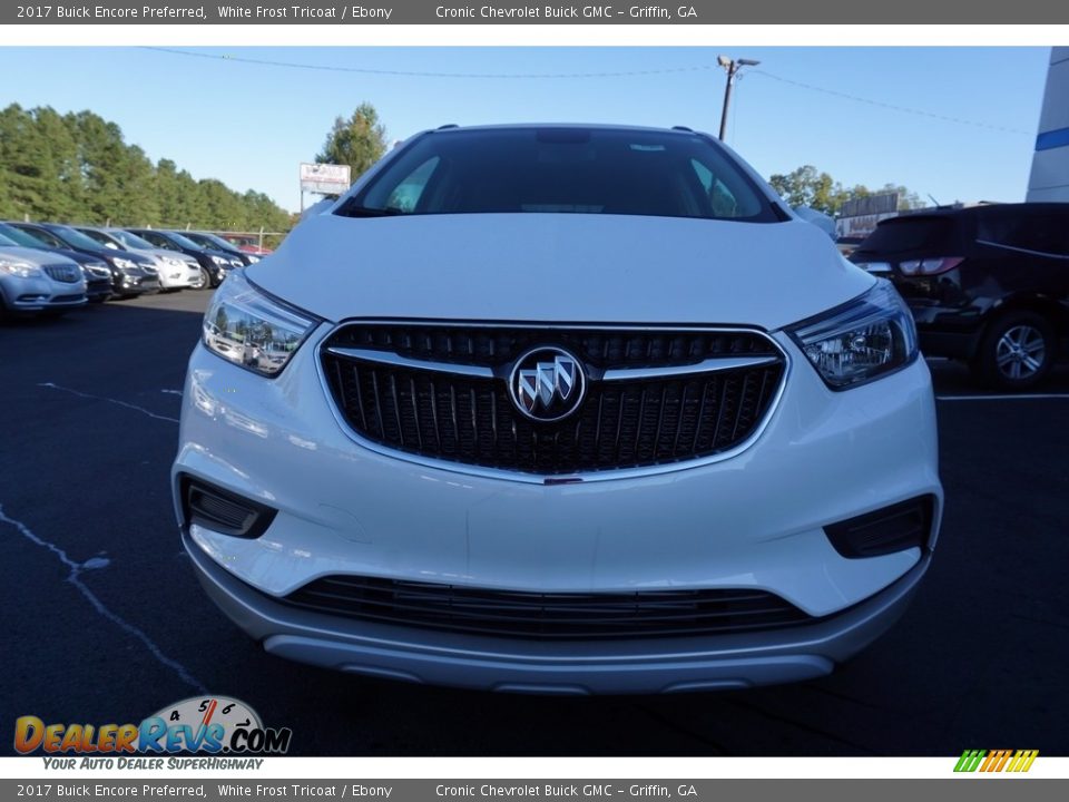 2017 Buick Encore Preferred White Frost Tricoat / Ebony Photo #2
